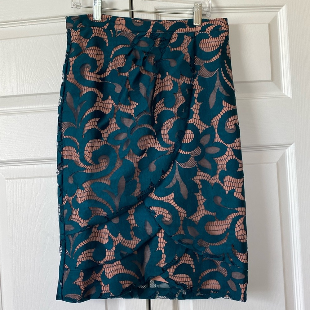 BEAUTIFUL one of a kind Eva Franco Green Lace Skirt